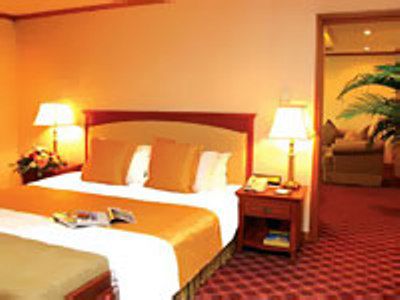 Urumqi Mirage Hotel 外观 照片